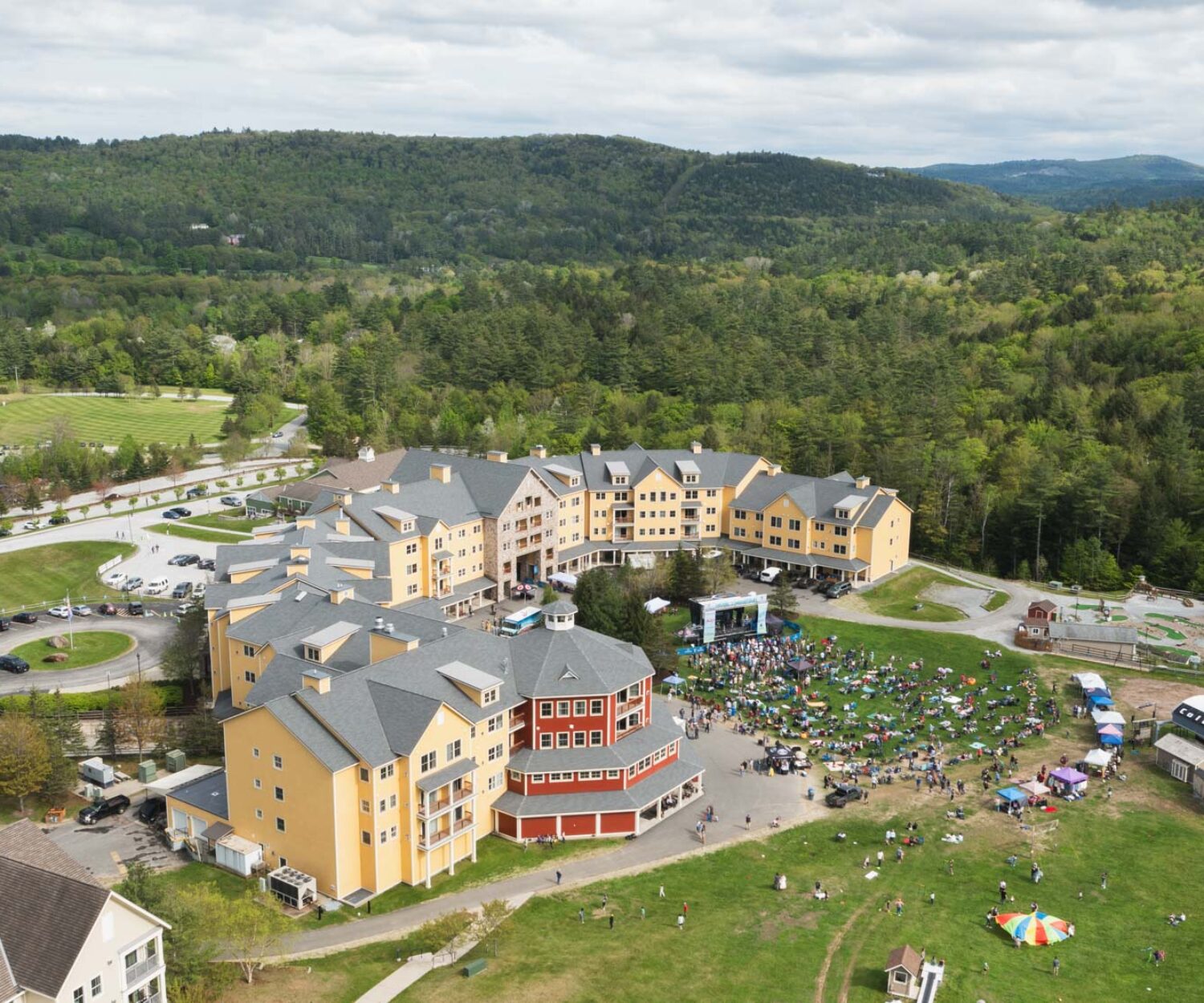 Music On The Mountain, The Phoenix - Photo: Jason Belsky