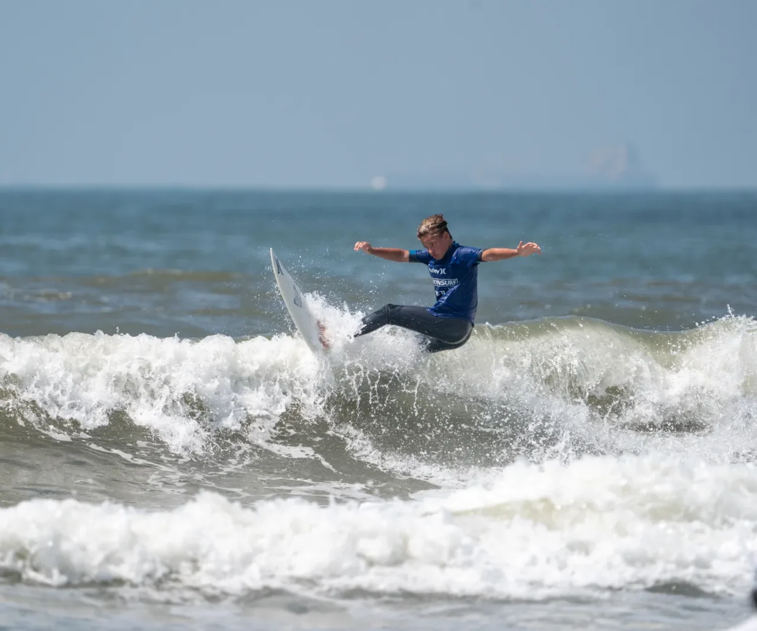 Huda Mark / Skudin Surf - Photo: Jason Belsky