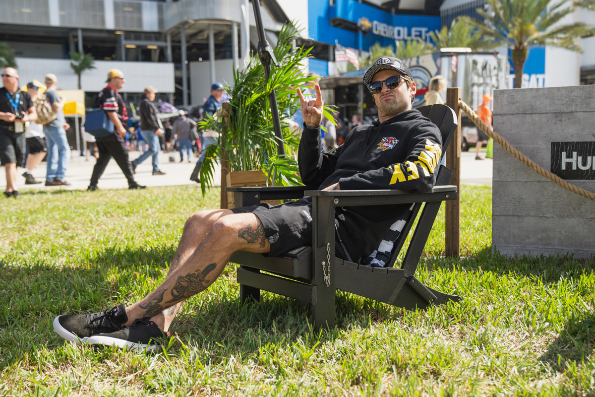 Elliot Slone, Professional Skateboarder